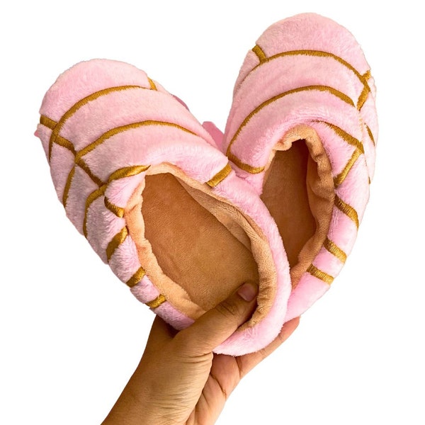 Concha slippers