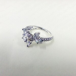 Pandora Sparkling Asymmetrical Herbarium Cluster Silver Ring