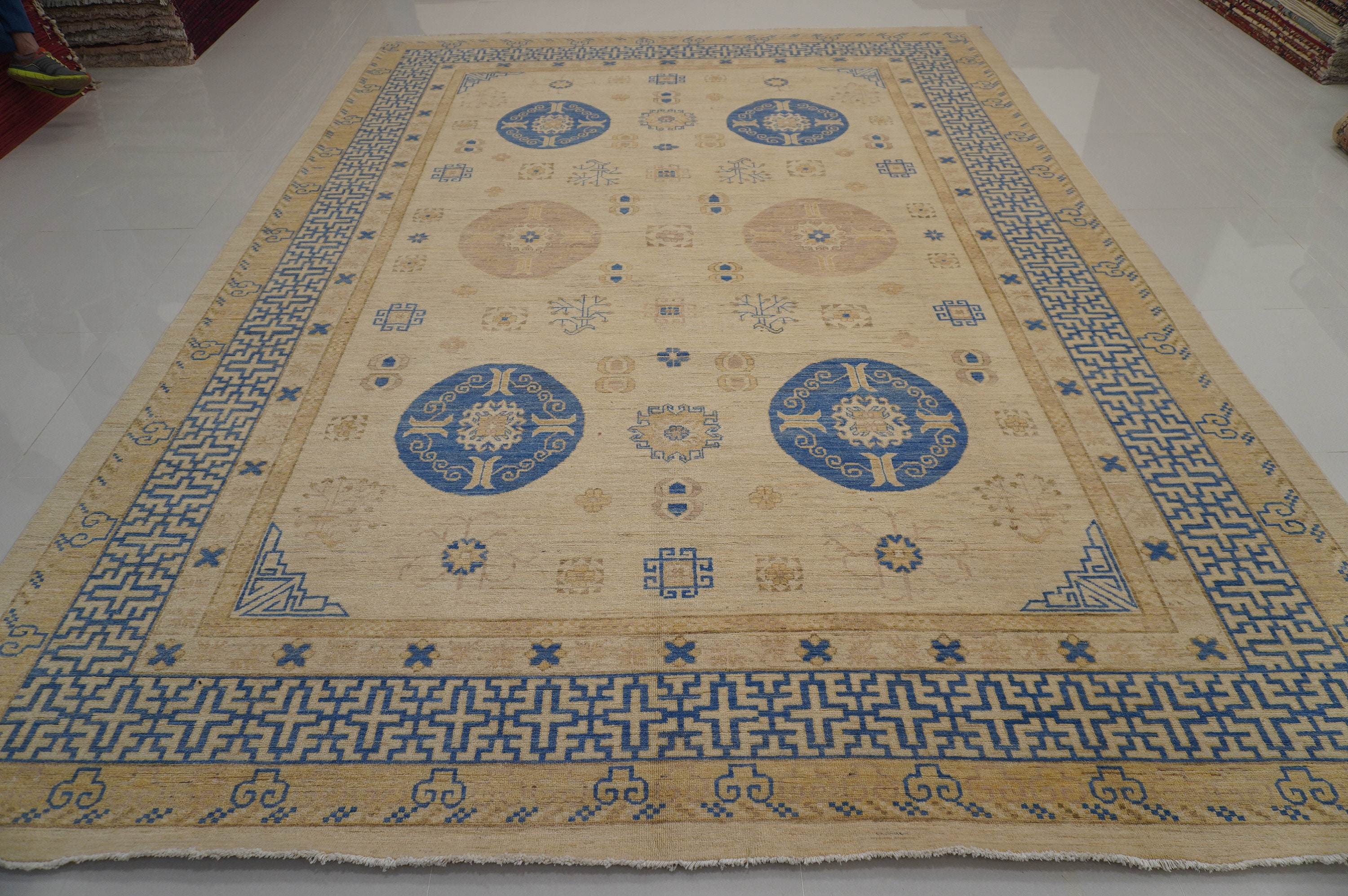 CLEARANCE 10x14 Khotan Vintage Area Rug 9'9x13'1 ft Etsy