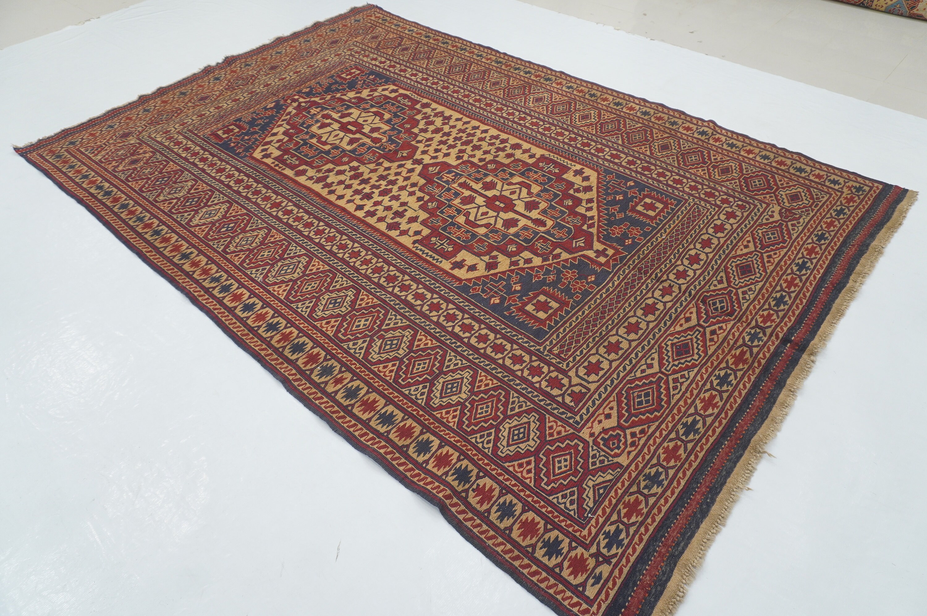 Vintage Afghan Maleki Kilim Rug: 6x9 Beige Red Handwoven Wool - Etsy