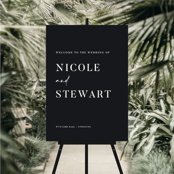 Modern Minimalist Wedding Welcome Sign: Personalized Foamex Board (A1, A2 or Digital)