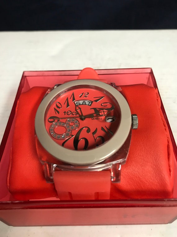 Vintage Red Tocs Watch With Silicone Band - image 1