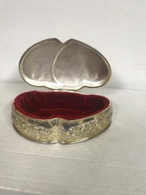 Vintage Heart Shaped Jewelry Box - image 2