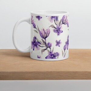 Purple Flower Mug, Floral mug, Spring mug, Gift for wife, Girl friend gift idea, Women&#39;s coffee mug, Botanical, Free Shipping, Tea cup.