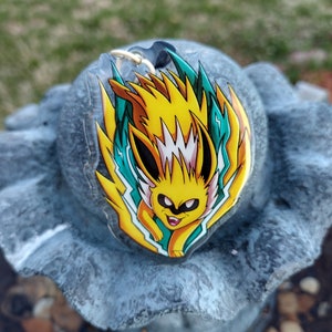 Shiny &quot;Electric Fox&quot; Acrylic Charm | Anime /Manga/ Videogame/ Thunder/ Lightning Magic/ Elemental Keychain