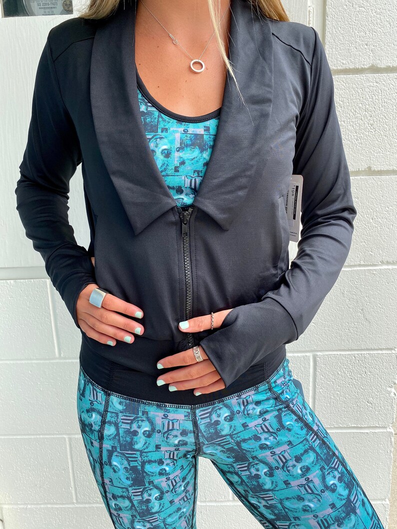 Black Workout Zip-up Jacket
