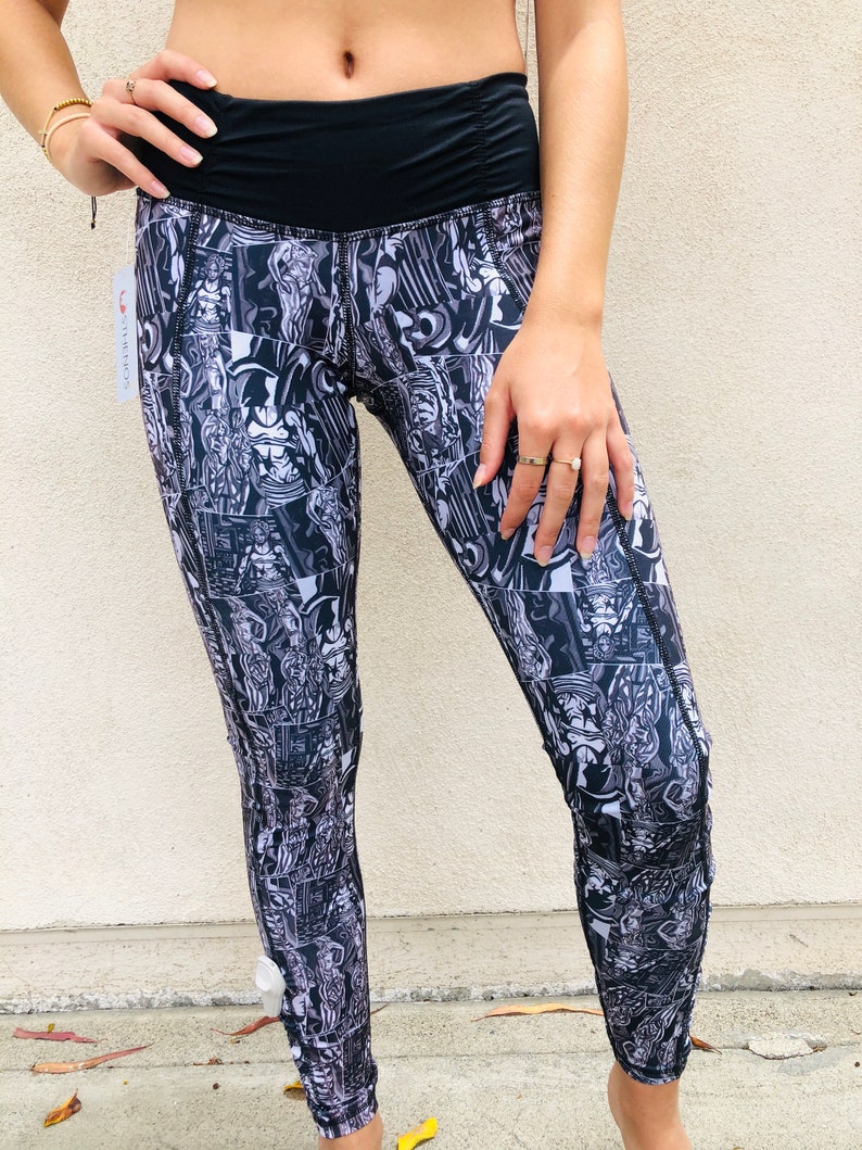 Gray /& Yellow Face Legging