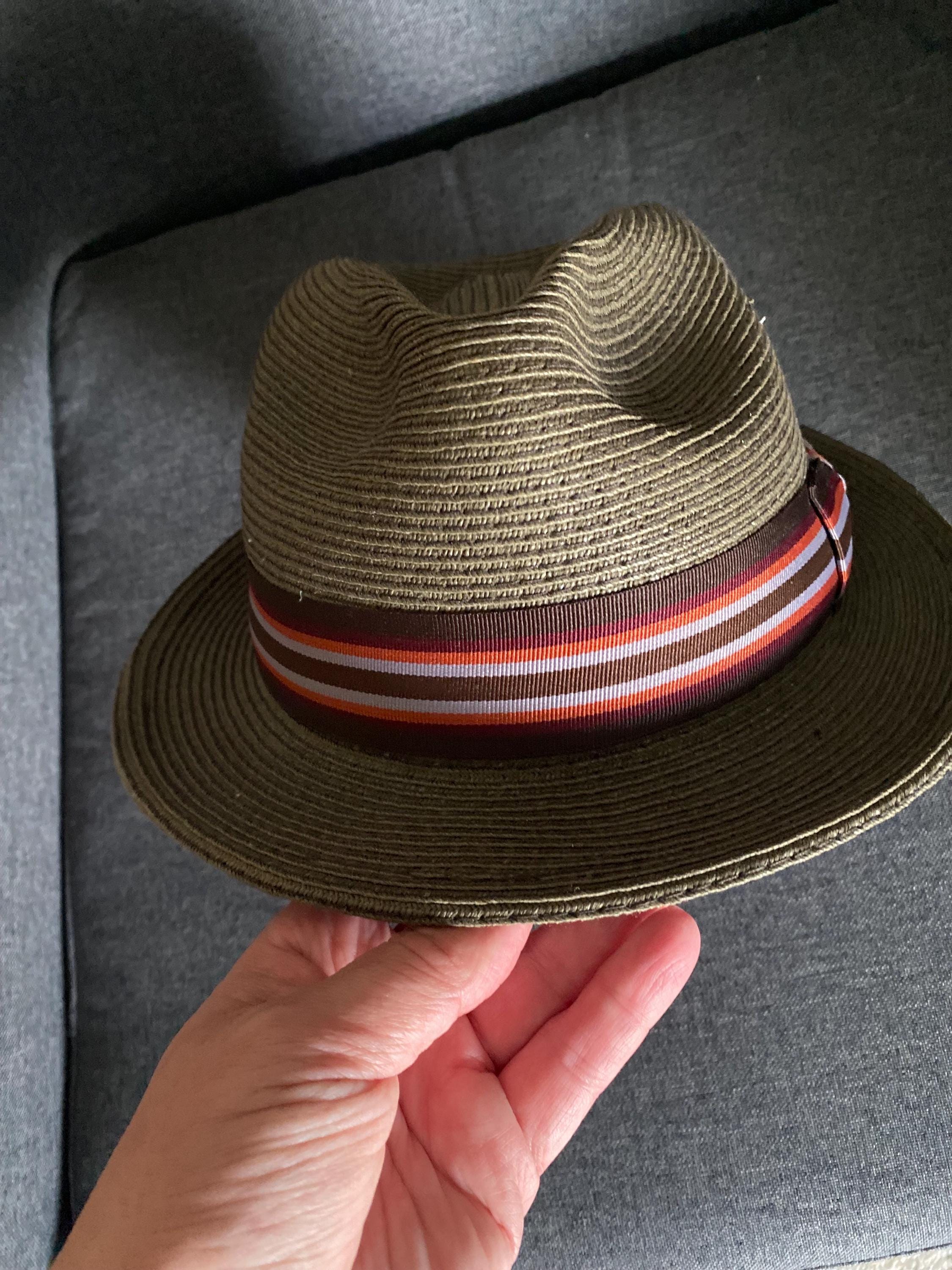 Scala Hats - Etsy display picture 3