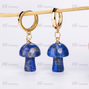 Mini boucles d'oreilles champignon en cristal, champignon en pierres précieuses, boucles d'oreilles en cristal, boucles d'oreilles en cristal pour la méditation de la paix intérieure, elle en cadeau.