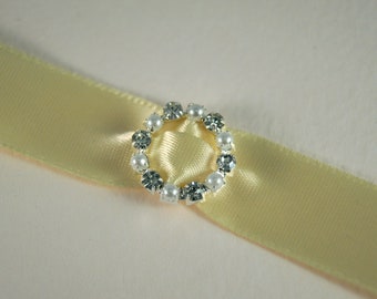 5 Small Round Rhinestone and Pearl Buckle Slides