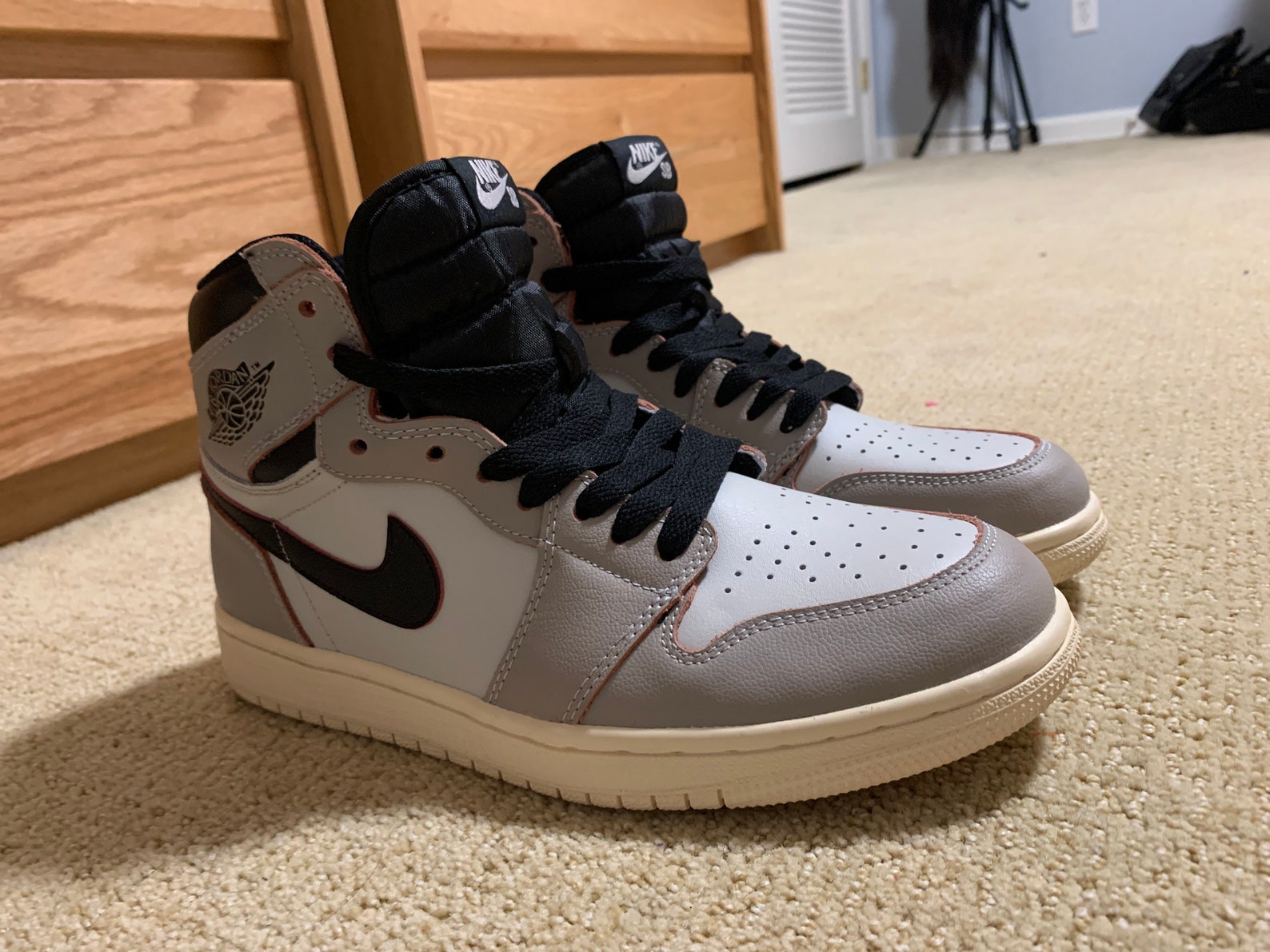 jordan retro 1 high og defiant