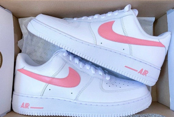 Aangepaste Nike Air Force 1's gekleurde swoosh schoenen - Etsy België