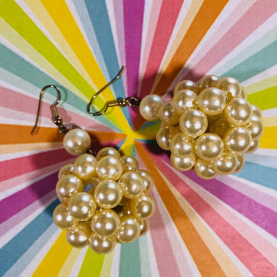 Vintage 80’s pearl ball drop earrings-open ball e… - image 2