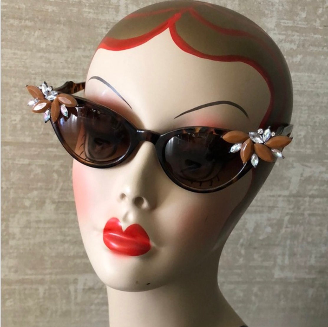 OOAK Retro Pinup Cat Eye Rhinestone Sunglasses-retro  display picture 3