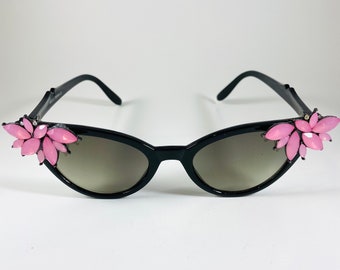Vintage Vixen Rhinestone Hand Embellished Sunglasses Red 