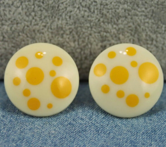Pop Art Yellow Polka Dot Lucite Clip on Button Ea… - image 3