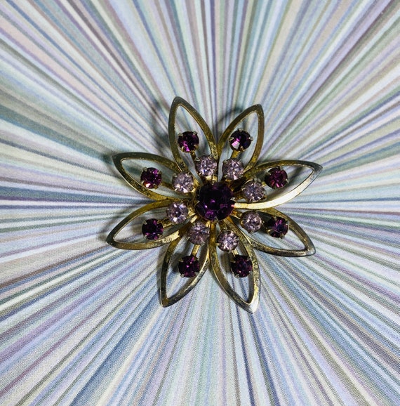 Vintage purple and Gold-Tone Atomic Starburst Pin… - image 2