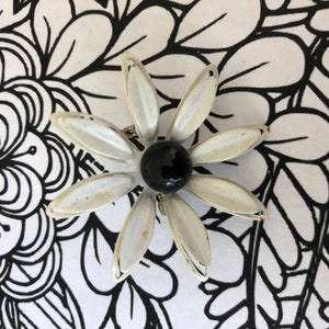 Medium black White 1960’s enamel flower brooch, flower brooch, enamel flower pin, flower pin, 1960&#39;s brooch, 1960&#39;s enamel flower