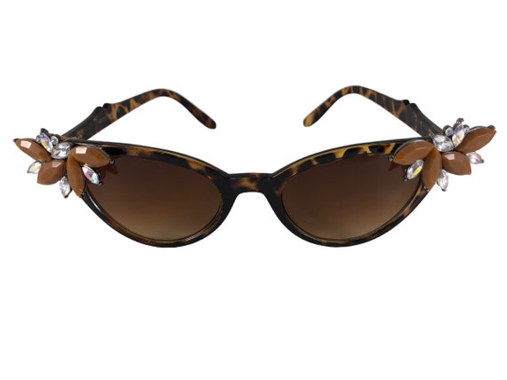 OOAK Retro Pinup Cat Eye Rhinestone Sunglasses-retro  display picture 2