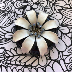 Stunning black White 1960’s enamel flower brooch, flower brooch, enamel flower pin, flower pin, 1960&#39;s brooch, 1960&#39;s enamel flower