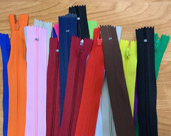 Zippers 25pc bundle