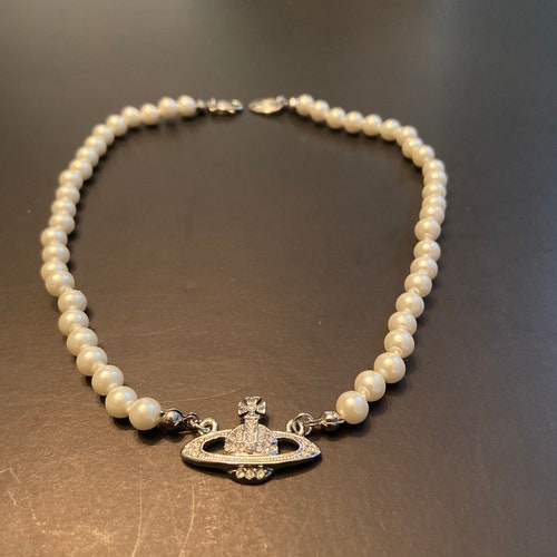 Vivienne Westwood Pearl Necklace Silver 