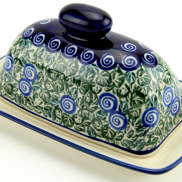 Polish Pottery Butter Dish From Zaklady Ceramiczne Boleslawiec 1073a Pattern, Dimensions: 7.5 Inch X 4.4 Inch