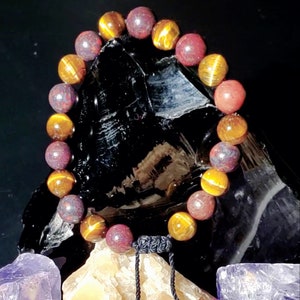 Tiger Eye and Obsidian Pull Tie Bracelet!