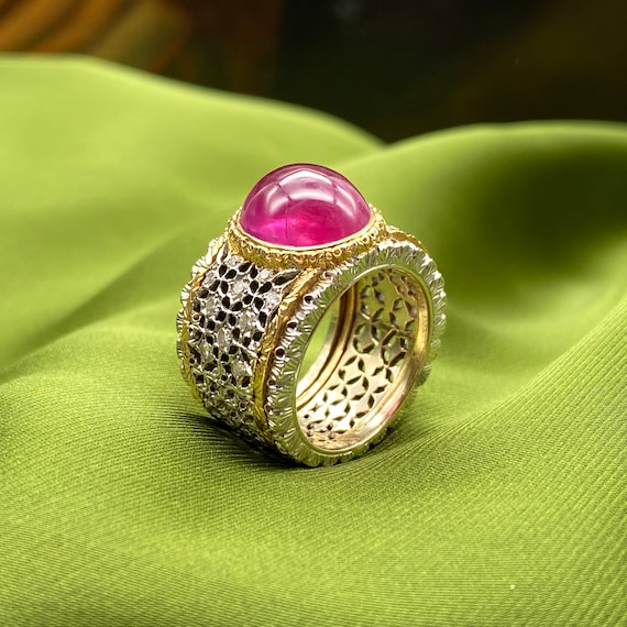 Buccellati ruby ring