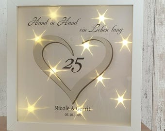 LED Bild beleuchtet Bilderrahmen Hochzeit Silberhochzeit Geschenk Idee Brautpaar Geburtstag Anlass Freunde Herz