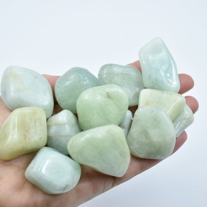 Aquamarine, Polished Aquamarine, Aquamarine Stone, CHAKRA, Crystal Therapy, Healing Crystals, Collectible Minerals