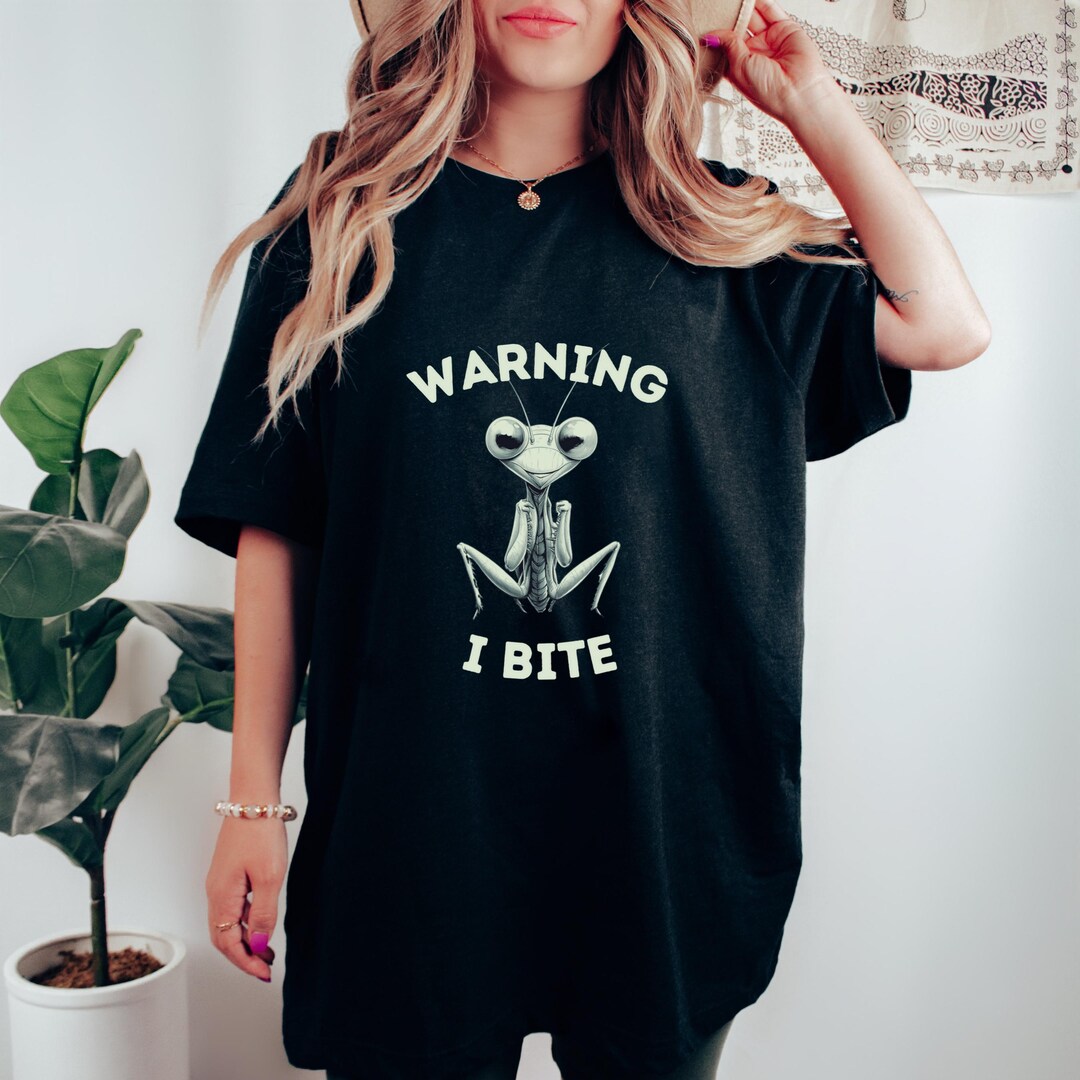 Weirdcore Insect Praying Mantis Shirt: Ecology Weirdcore Insect Tee - Etsy