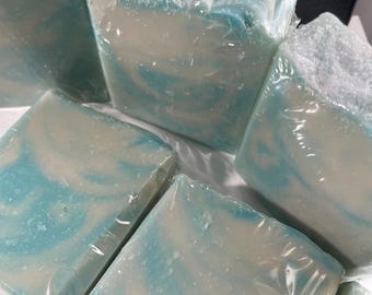Sea Salt & Lily Artisan Soap - Coastal Fresh Scented Bath Bar with Shea Butter