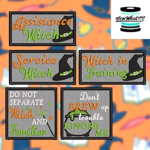 Może przedstawiać: Zestaw pięciu naszywek do prasowania z motywem Halloween. Naszywki przedstawiają kapelusz czarownicy, kocioł i tekst, który brzmi: "Assistance Witch", "Service Witch", "Witch in Training", "Do Not Separate Witch and Familiar" oraz "Don't Brew Up Trouble Ignore Me".