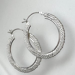 Vintage Sterling Silver Basketweave Hoop Earrings - 1 1/4&quot;