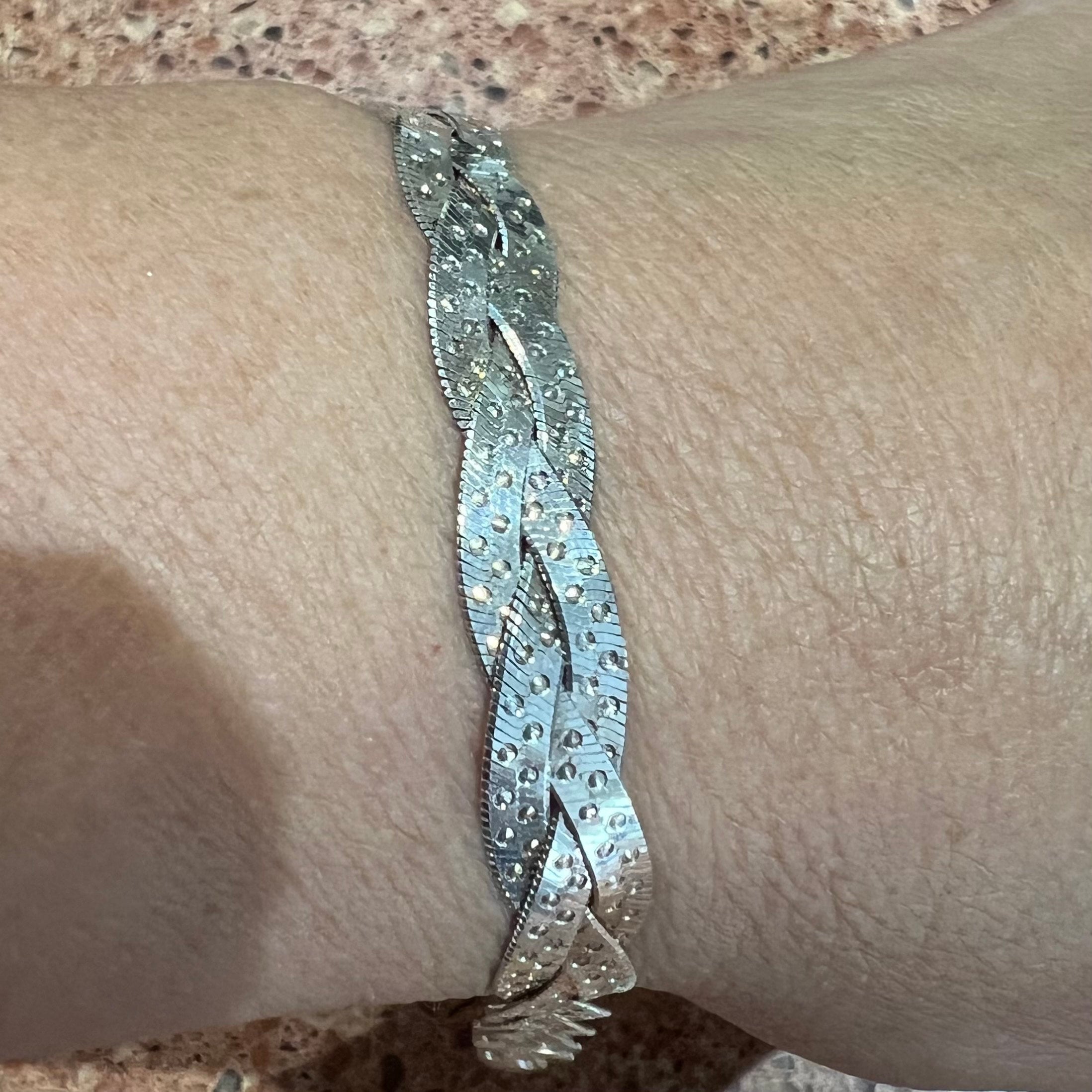 Sterling Silber Armband 7 ”Vintage 925 Silber Flach geflochten Absolut atemberaubend Zweiseitig glatt und Punkte