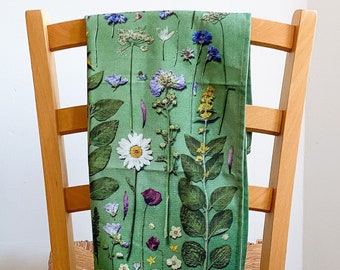 British Wildflower Organic Cotton Green Tea Towel, Floral Gift, Mothers Day, Birthday, Gift for mum, Valentines Gift, Gardener,Kitchen Linen