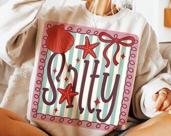PNG Salty Beach Vibes / Design a sublimazione costiera / Grafica estiva retrò con conchiglie e stelle marine