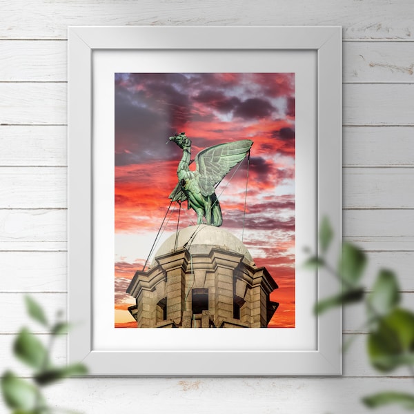 CLEARANCE - Liverpool Liver Bird Print, Liver Building Photographic Wall Art, Liverpool England Photography, UK Landmark, Ideal Gift