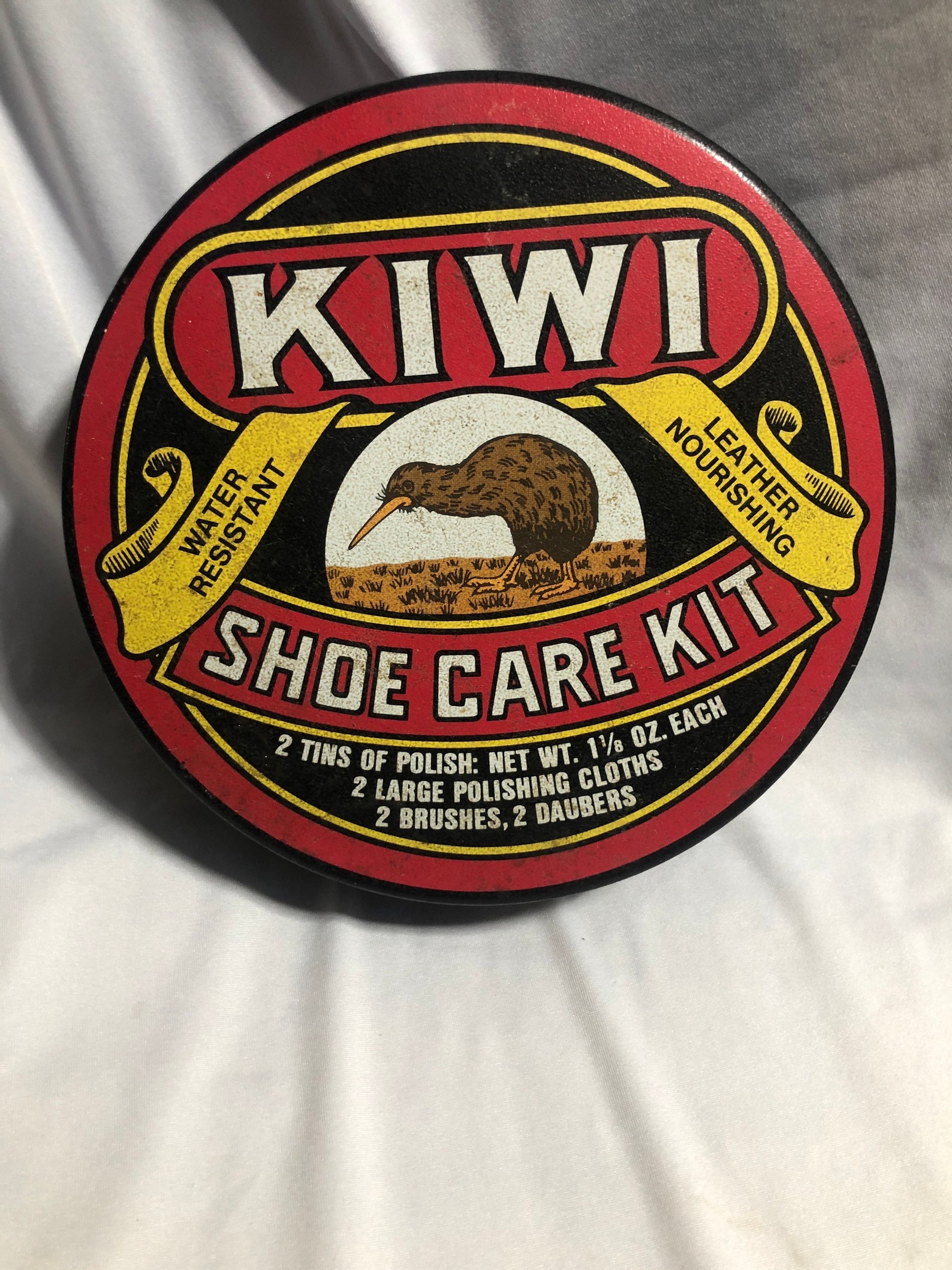 vintage kiwi shoe shine box
