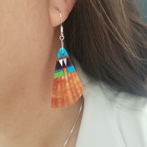 Lovelyturquoise shop/ Shell Earrings/ Multicolor seashell Dangle Earrings/ Dangle Beach Earrings