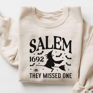 Girls Trip Salem Sweatshirt, Halloween Shirt, Retro Halloween T Shirt, Halloween Witch Sweatshirt, Salem Massachusetts, Salem Witch