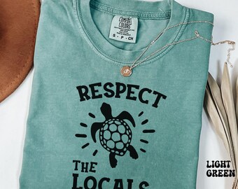 Respeta a los lugareños Camiseta Comfort Colors® Camiseta moderna con peces Camiseta con estilo inspirado en el océano Save the Planet Camiseta ecológica para amantes de la naturaleza de Granola Girl
