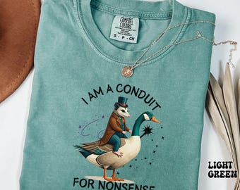 Jag är en kanal för nonsens T-shirt. Komfortfärger Roliga Weirdcore-ordspråk Unik T-shirt Vuxna Män Kvinnor Meme Grafisk Humor Sarkastisk