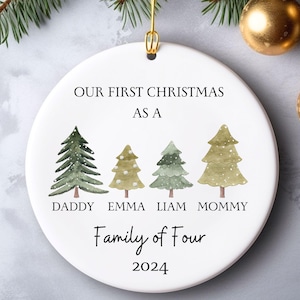 Vierköpfige Weihnachtsverzierung, vierköpfige Familie benutzerdefinierte Familienverzierung, personalisierte erste Weihnachtsverzierung des Babys