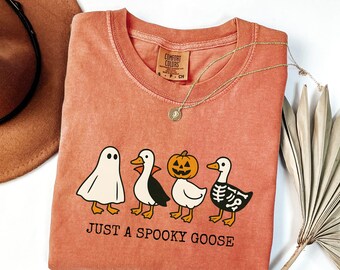 Halloween Gans Shirt, nur ein gruseliges Gans T-Shirt, lustiges Halloween Shirt, gruselige Saison Shirt, gruselige Goosey Shirt, lustiges Gans Shirt