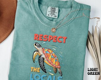 Respeta a los lugareños Camiseta Comfort Colors® Camiseta moderna con peces Camiseta con estilo inspirado en el océano Save the Planet Camiseta ecológica para amantes de la naturaleza de Granola Girl