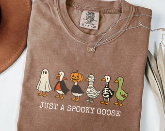 Halloween Gans Shirt, nur ein gruseliges Gans T-Shirt, lustiges Halloween Shirt, gruselige Saison Shirt, gruselige Goosey Shirt, lustiges Gans Shirt