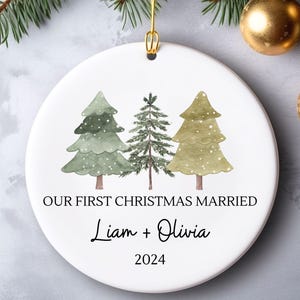 Adorno de matrimonio, Adorno de Navidad para casados, Primera Navidad de casados, Adorno con fecha de boda, Regalo de aniversario, Regalo de recién casados, Regalo de boda