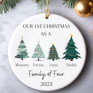 Vierköpfige Weihnachtsverzierung, vierköpfige Familie benutzerdefinierte Familienverzierung, personalisierte erste Weihnachtsverzierung des Babys
